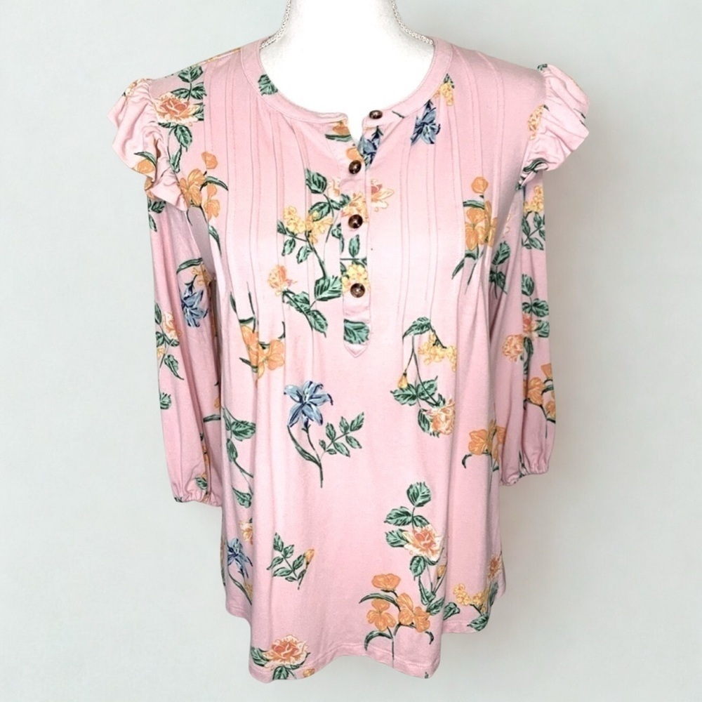 Crown & Ivy Floral Ruffle Top‎ Pink 3/4 Sleeve Women Size Small